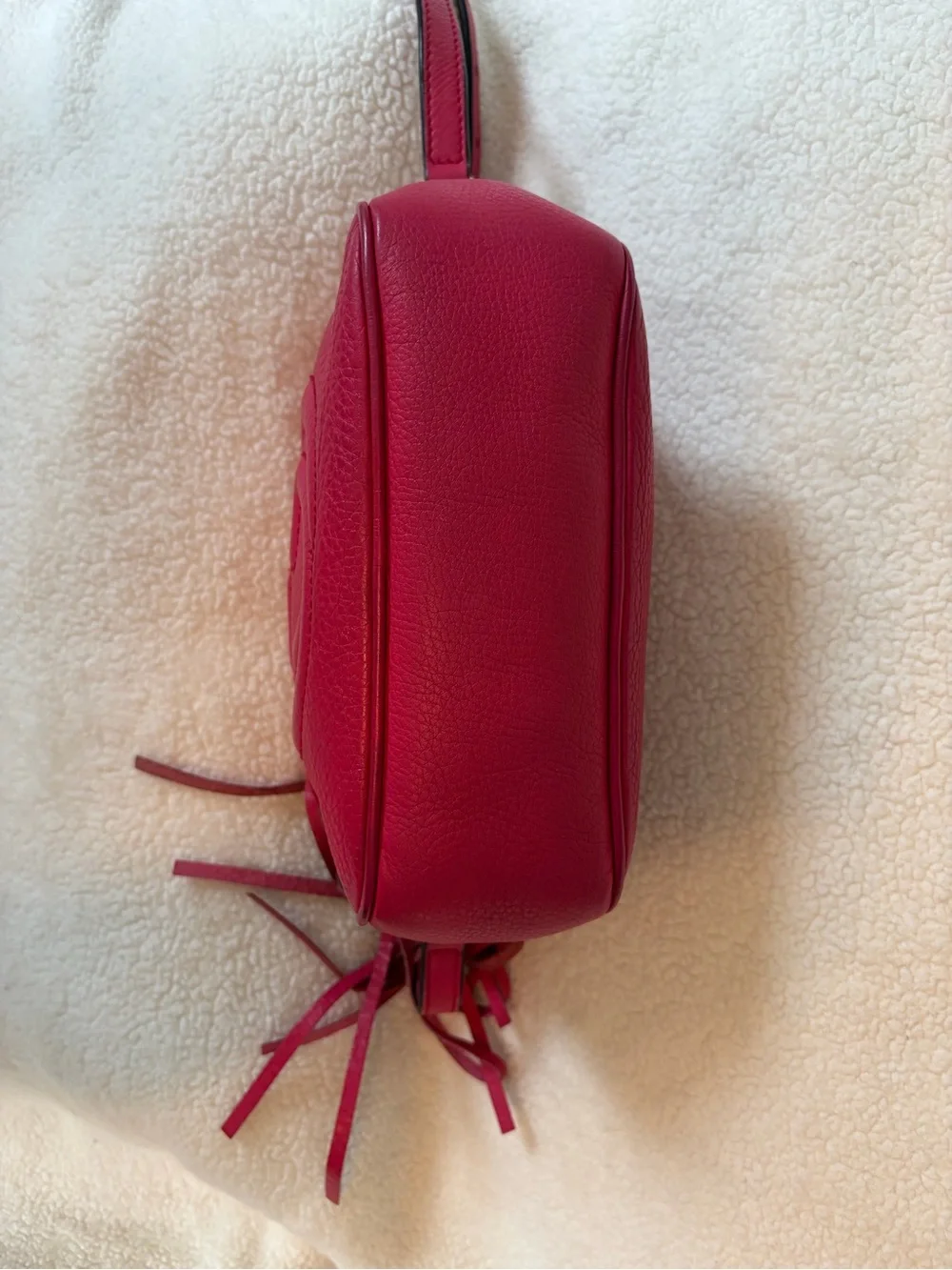 Gucci Soho Disco Bag in Fuchsia Leather with Tassel